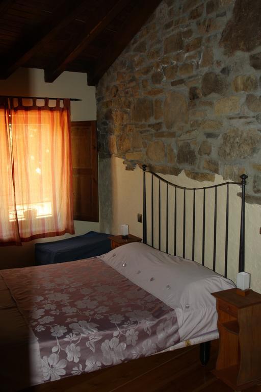 Hotel Rural Santa Cruz Santa Cruz de los Cuérragos Quarto foto